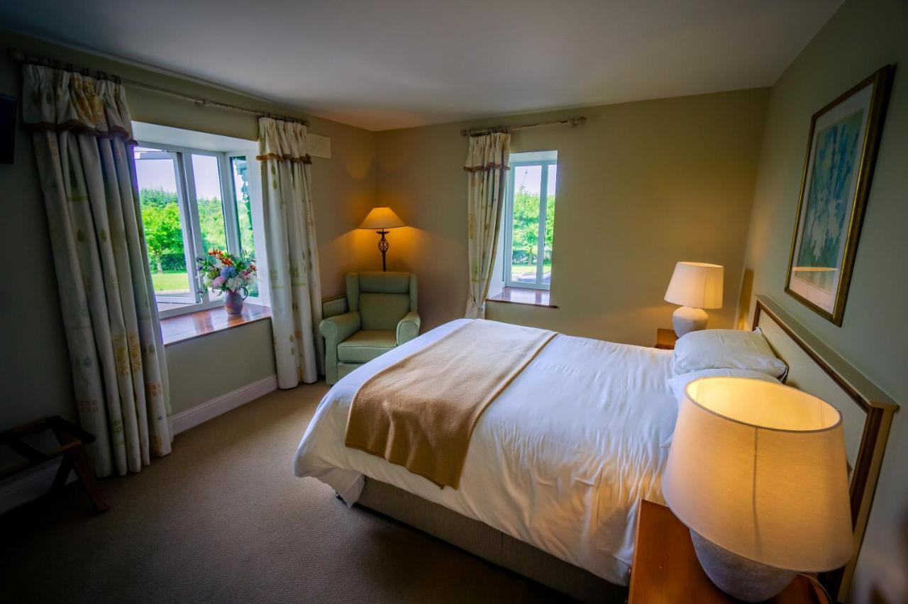 Park Lodge Accommodation Abbeyfeale Bagian luar foto